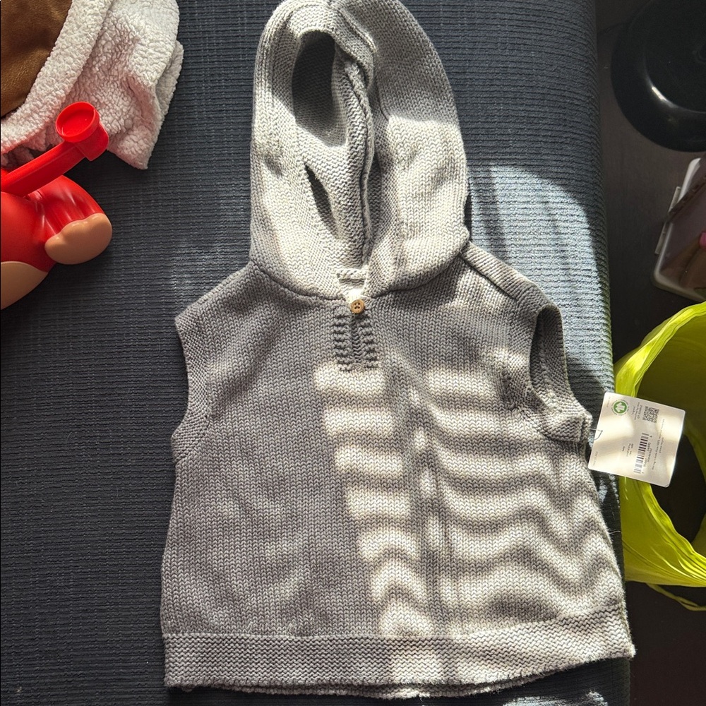 NWT Gray Kids Sleeveless Hoodie